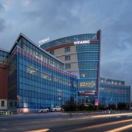 Titanic Hotel & Spa Sulaymaniyah Εξωτερικό φωτογραφία Titanic Business Center